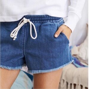 Aerie Elastic Drawstring Waist Pull On Jean Shorts With Pockets And Frayed Hem